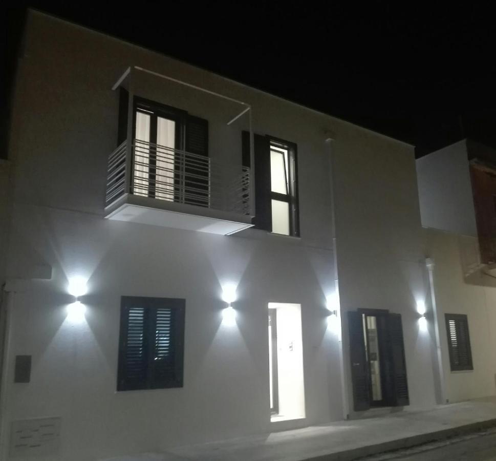 לינה וארוחת בוקר סן ויטו לו קאפו Patio 101 "Exclusive" מראה חיצוני תמונה