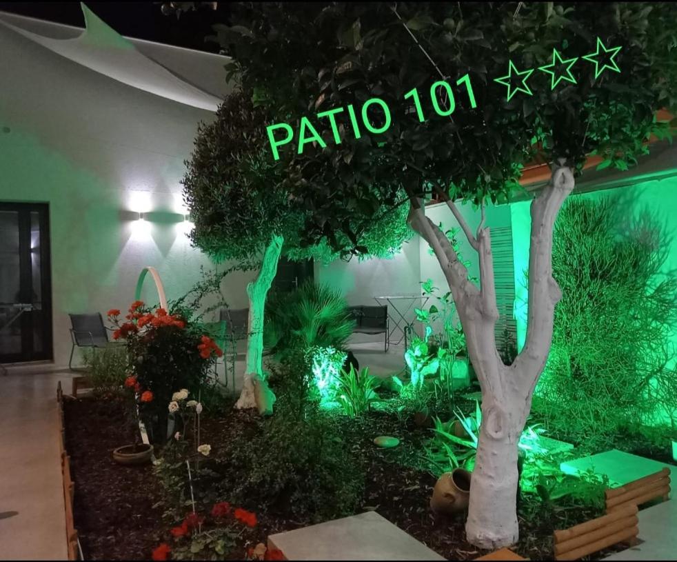 לינה וארוחת בוקר סן ויטו לו קאפו Patio 101 "Exclusive" מראה חיצוני תמונה